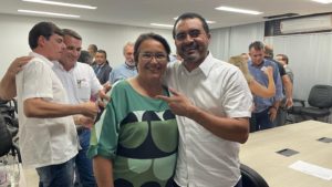 A  Prefeita Municipal de Monte Santo Enfermeira Nezita, participou na  tarde de hoje de uma audiência à convite do Governador Wanderlei  Barbosa, na Secretaria de Planejamento do Estado.