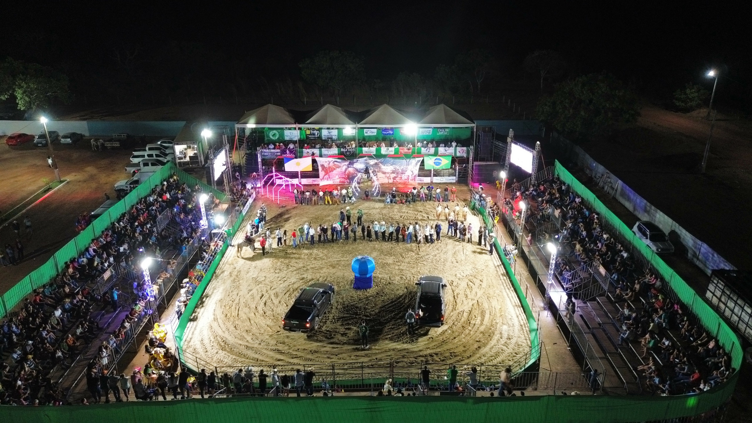 Segundo dia da Festa do Peão tem abertura oficial do rodeio e grandes shows em Monte Santo do Tocantins
